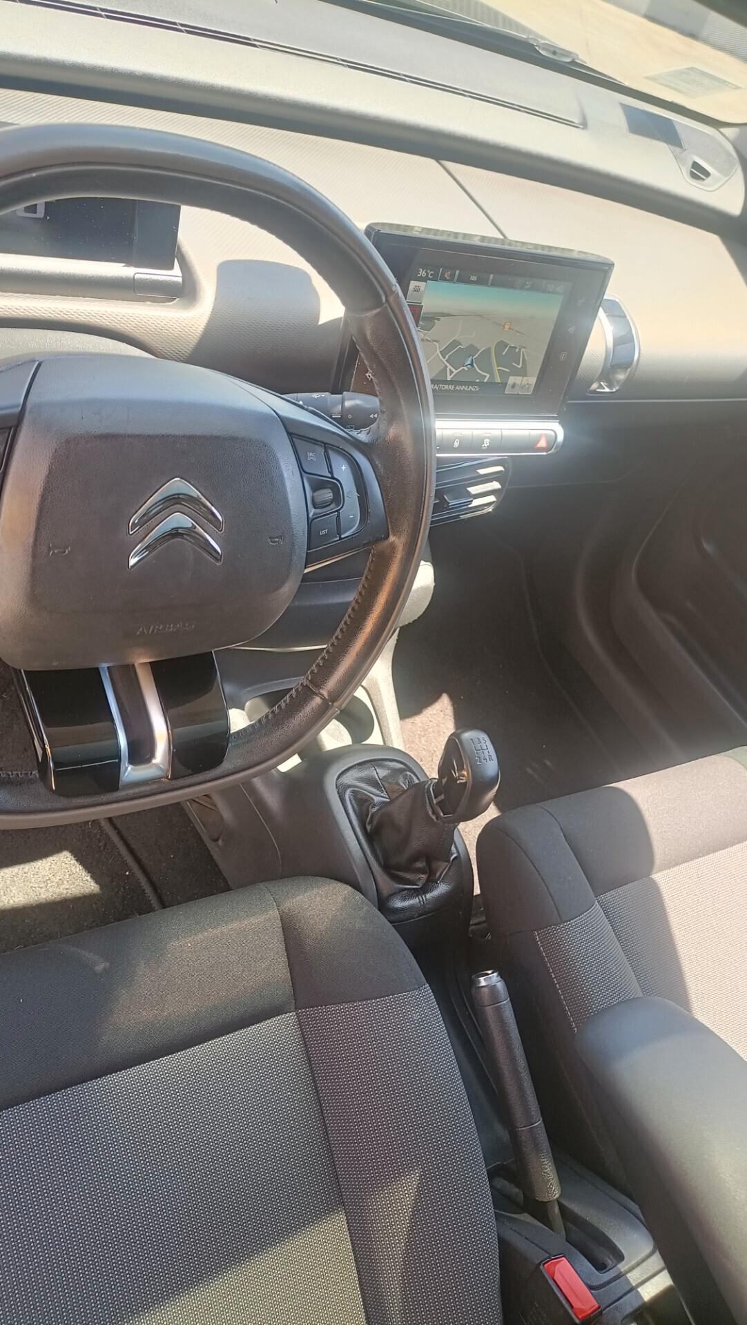 Citroen C4 Cactus PureTech 82 Shine