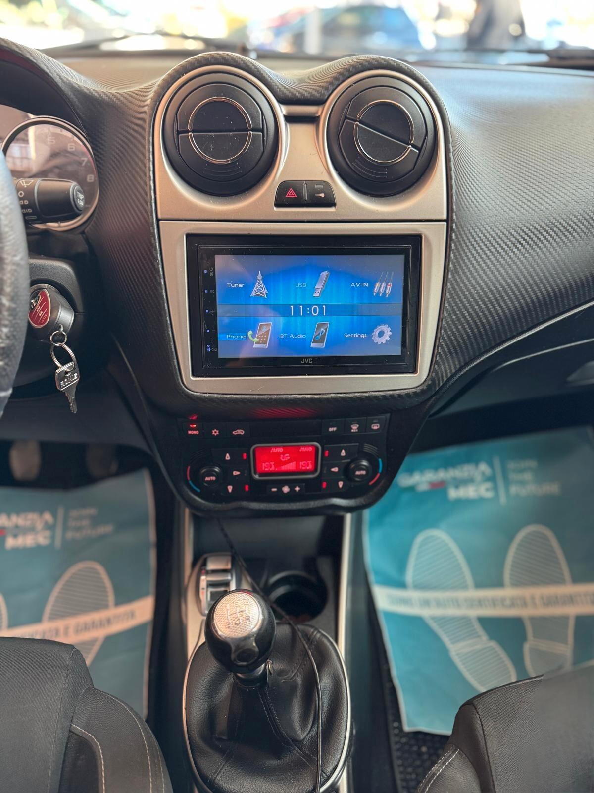 Alfa Romeo MiTo 1.4 T 120 CV GPL Distinctive