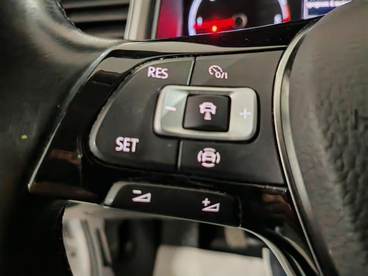 Volkswagen T-Roc 20TDI 115cv navig led 2022