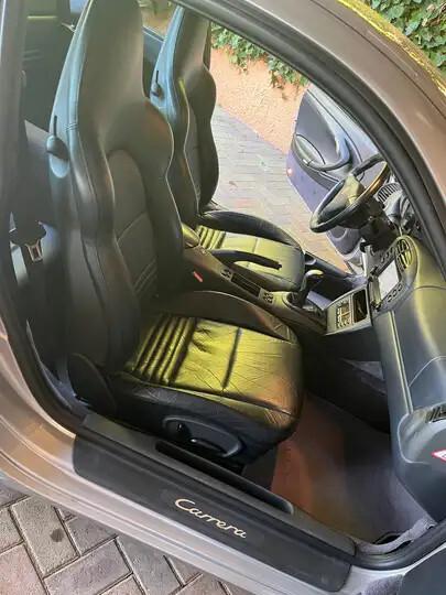 Porsche 911 996 Carrera 2 Coupe manuale