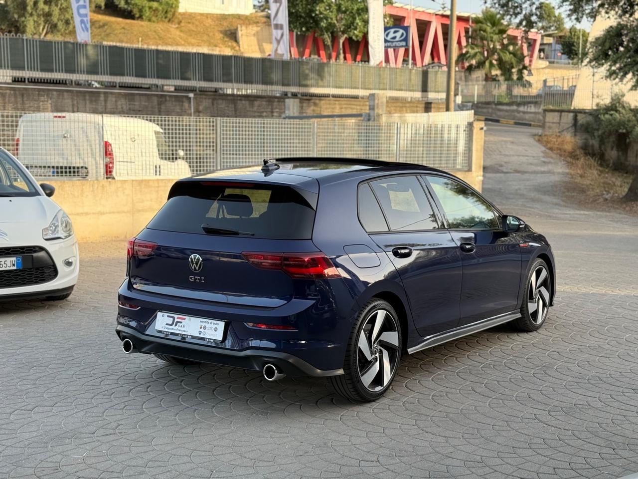 Volkswagen Golf GTI 2.0 TSI