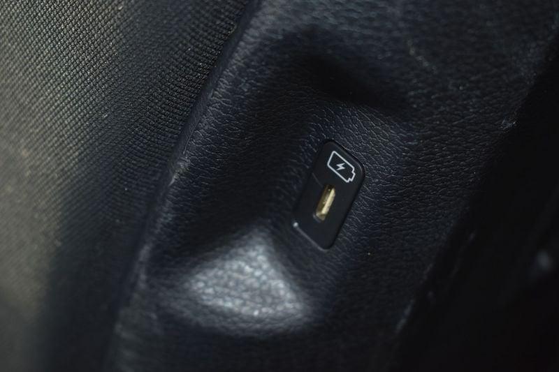 Kia Sportage 1.6 CRDI MHEV STYLE 2WD DCT