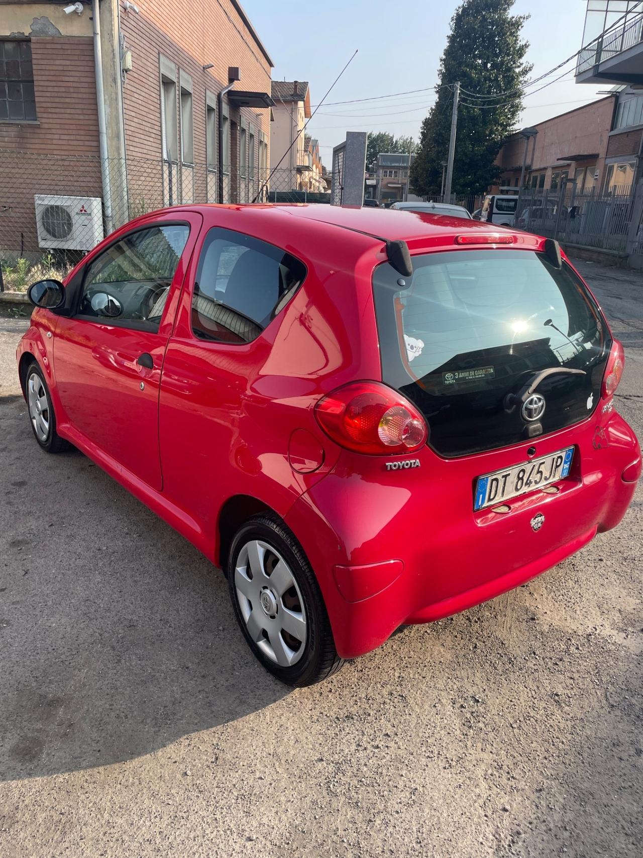 Toyota Aygo 1.0 12V VVT-i 3 porte Sound