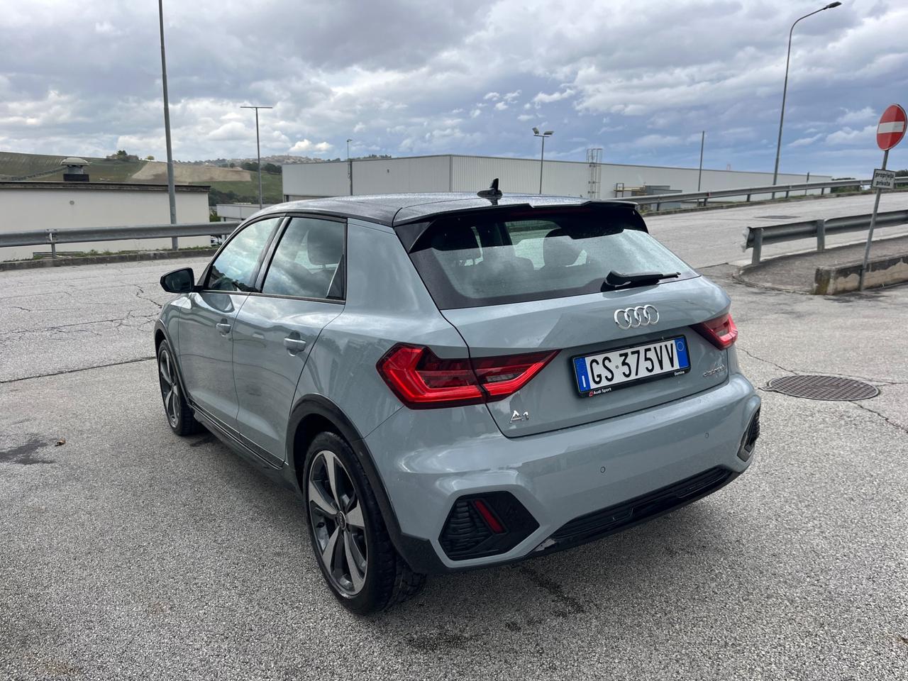 Audi A1 allstreet 30 TFSI S tronic Identity Contrast