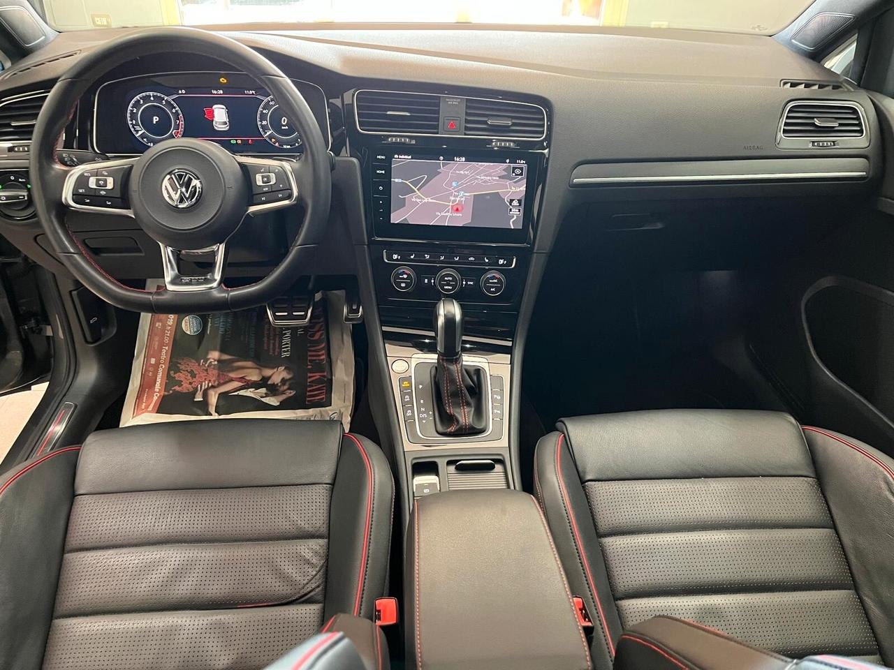 Volkswagen Golf GTI Performance 2.0 245 CV TSI DSG 5p. BMT