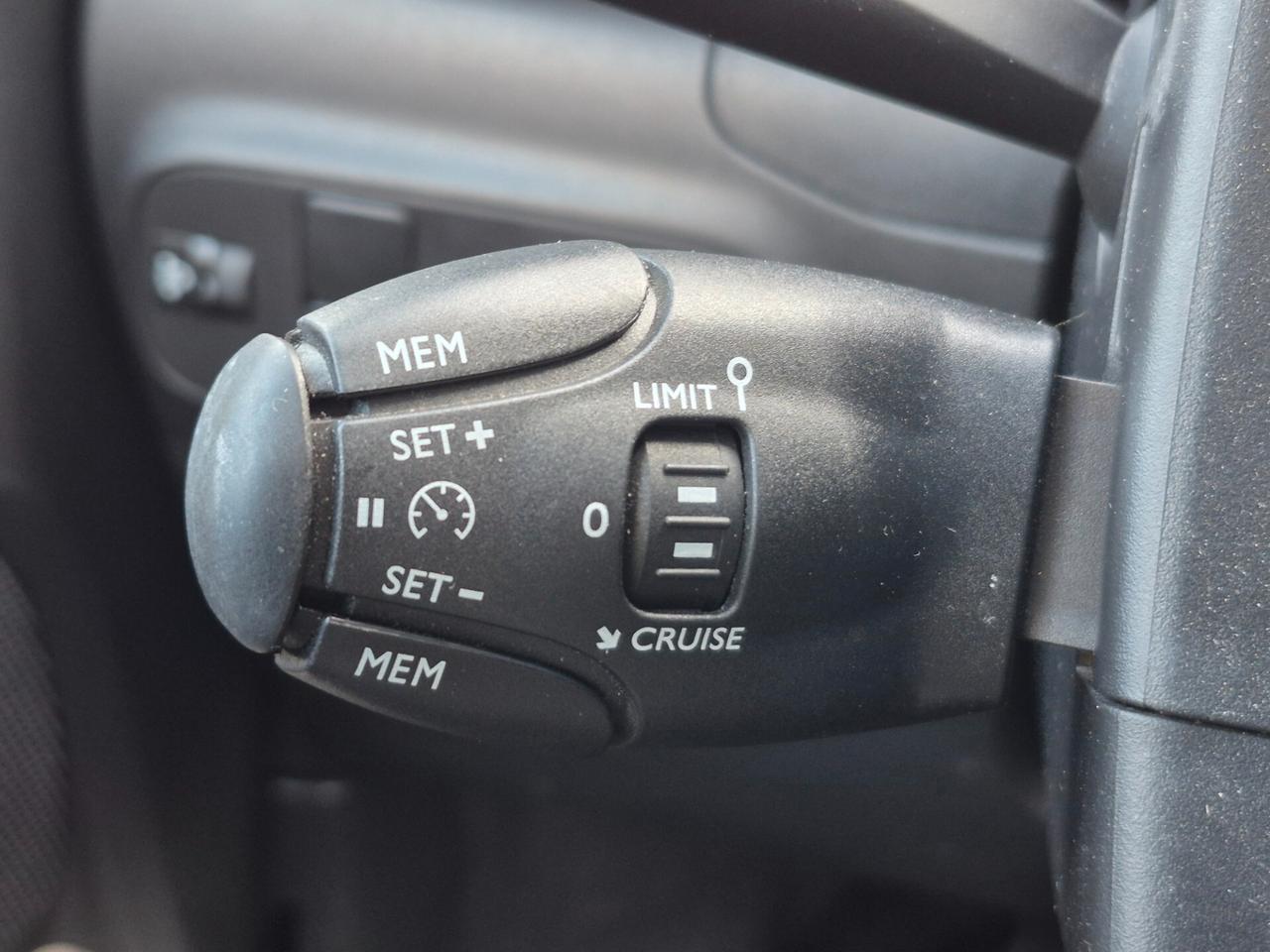 Citroen C3 BlueHDi 100 S&S Feel Pack