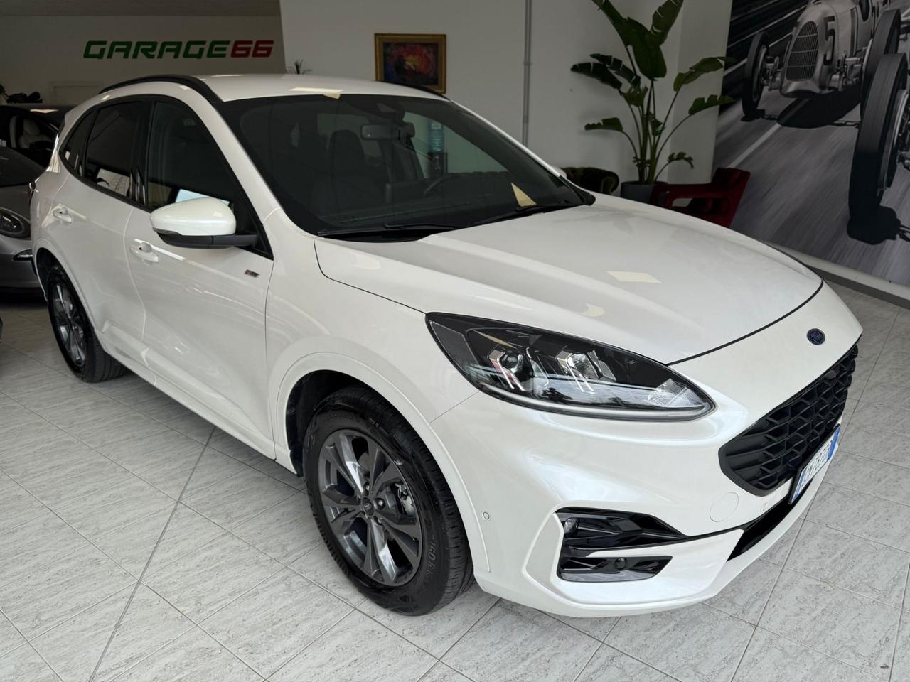 Ford Kuga 2.5 Plug In Hybrid 225 CV CVT 2WD ST-Line UNIPRO