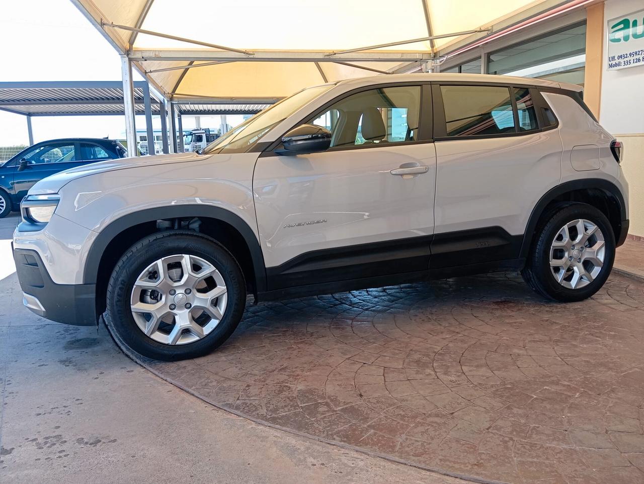 Jeep Avenger 1.2 Turbo 100 CV MHEV Altitude