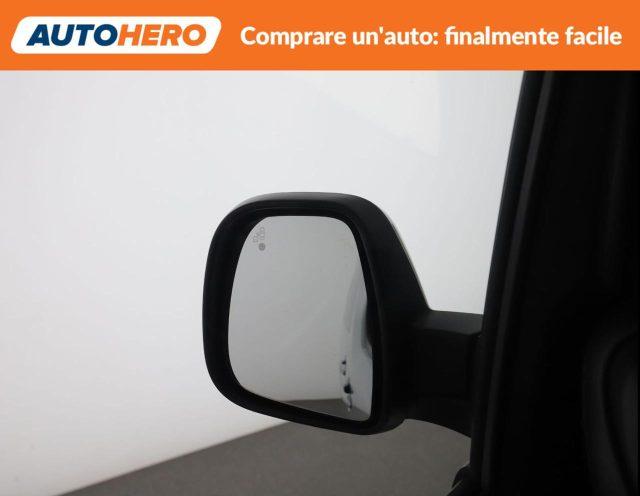 PEUGEOT Traveller BlueHDi 115 S&S Standard Active
