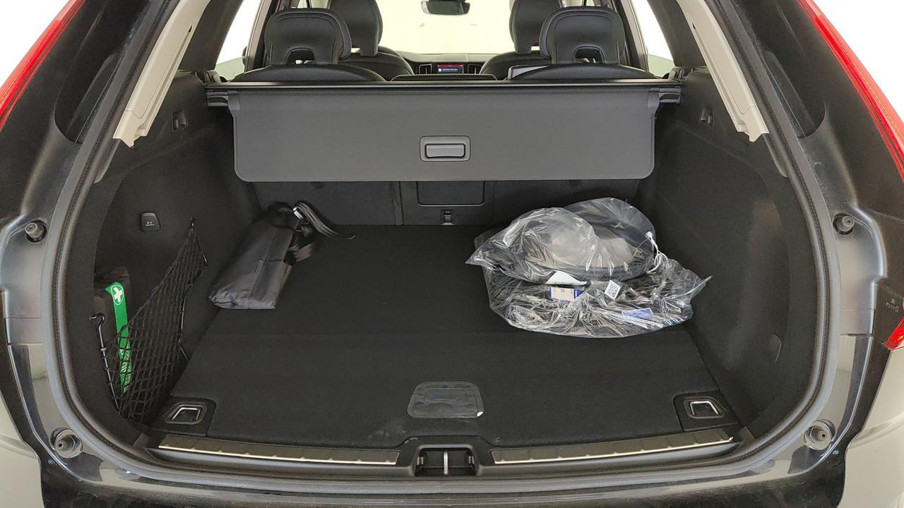 VOLVO XC60 2.0 t6 phev Plus Bright awd auto