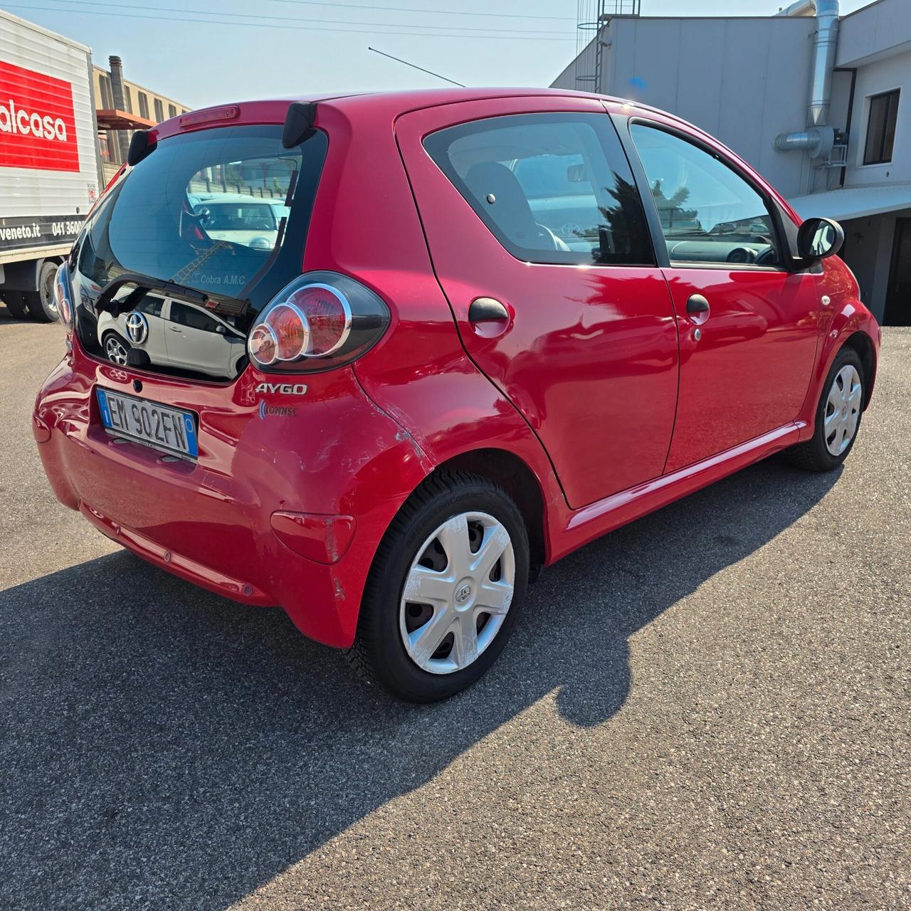Toyota Aygo 1.0 12V VVT-i 5 porte Sol Connect