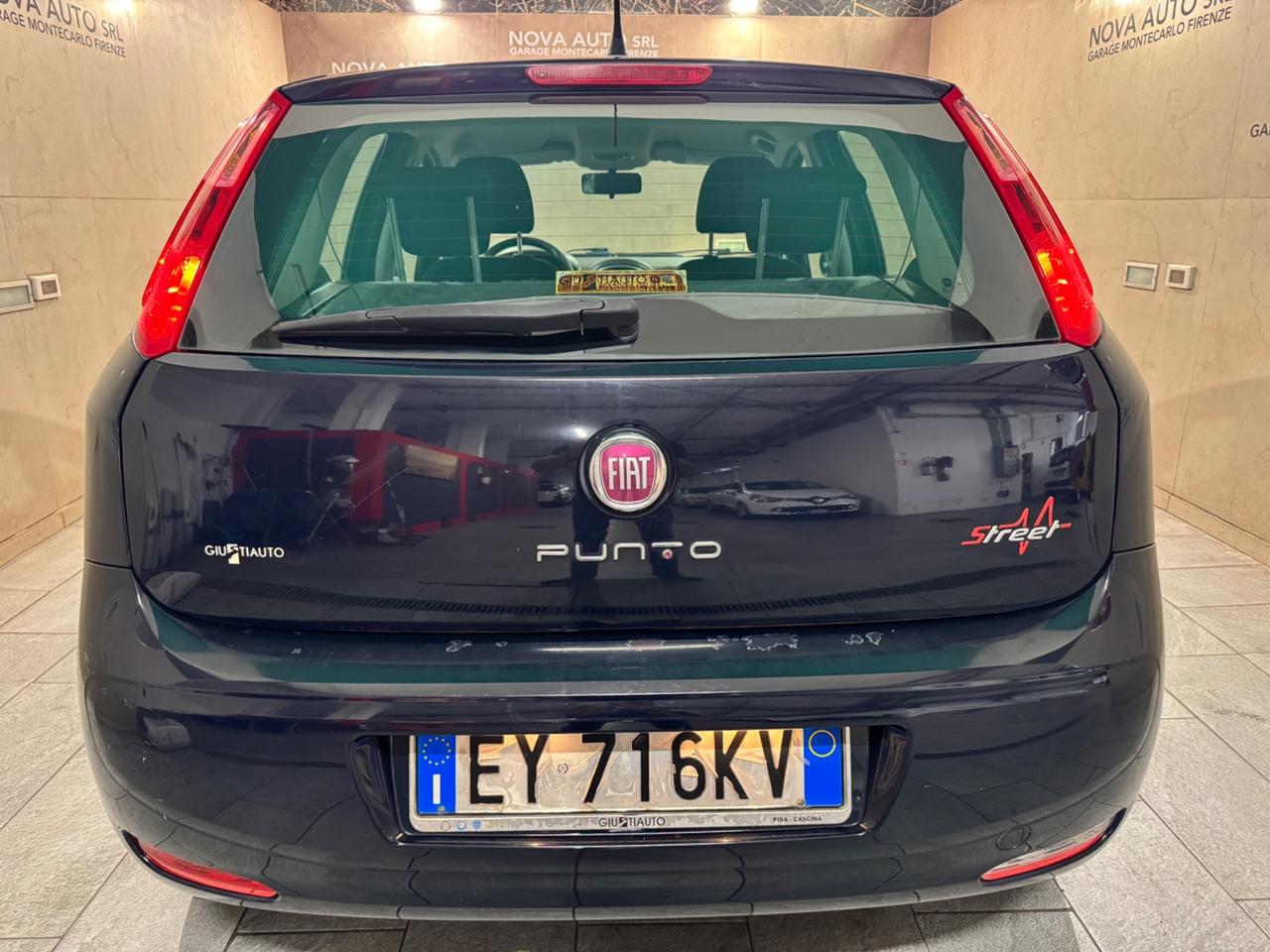 Fiat Punto 1.4 8V 5 porte Natural Power Street