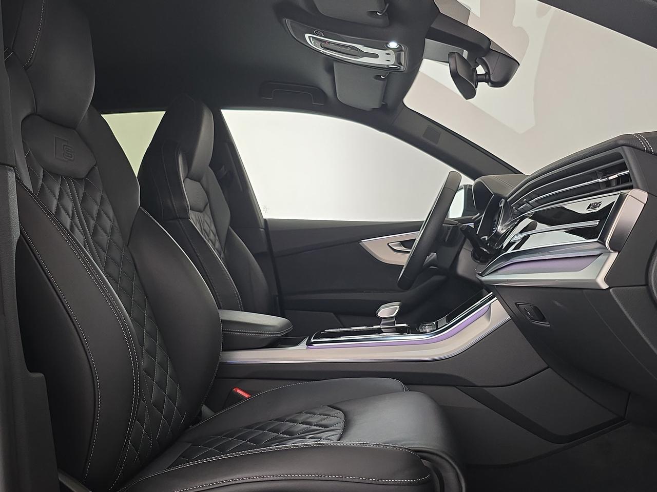 Audi Q8 60 3.0 tfsi e s line plus quattro tiptronic