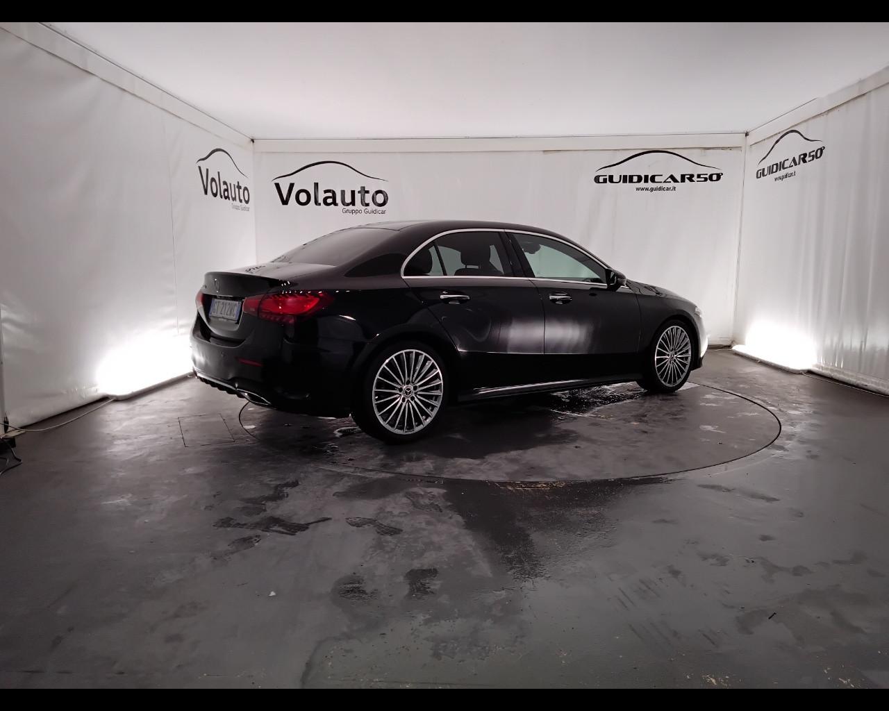 Mercedes-Benz Classe A - V177 2023 - A 180 d AMG Line Advanced Plus auto