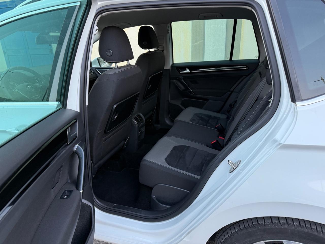 Volkswagen Golf Sportsvan 1.6 TDI 110CV Highline