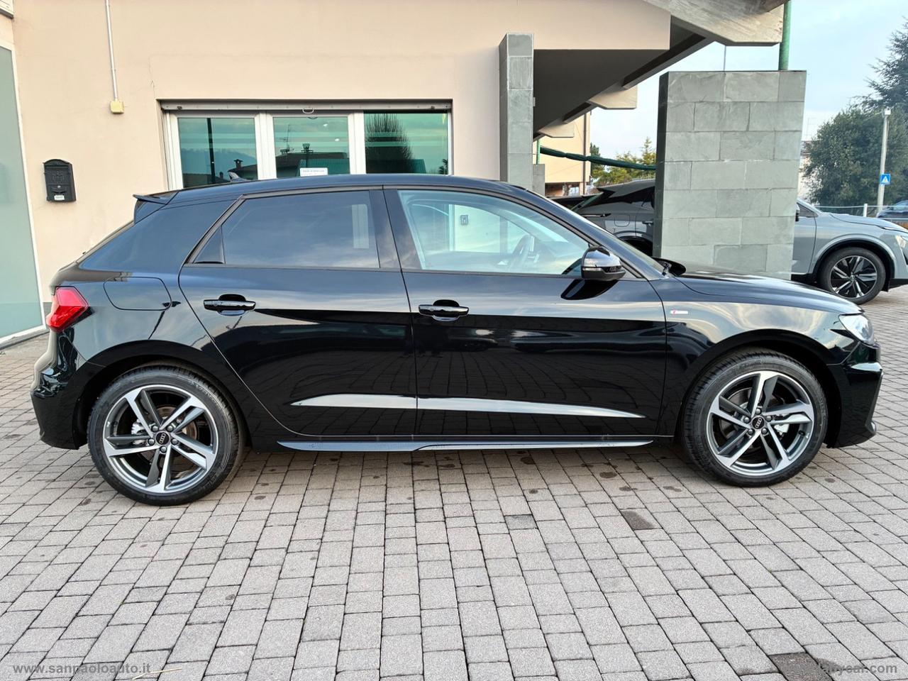 AUDI A1 SPB 30 TFSI S tronic Identity Black