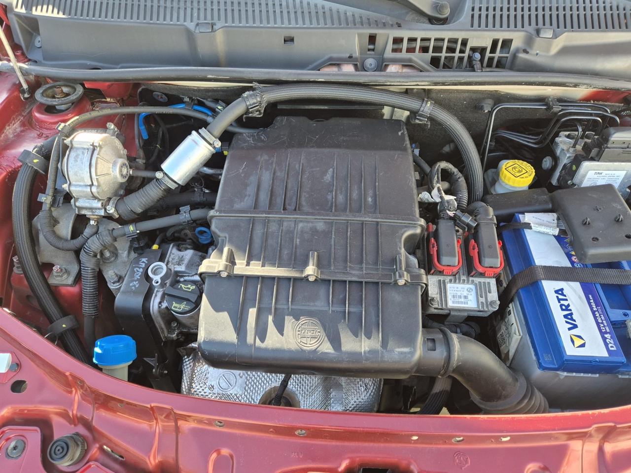 Lancia Ypsilon 1.4 Diva Ecochic GPL