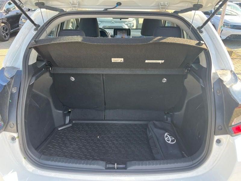 Toyota Yaris Yaris 1.0 5 porte Active