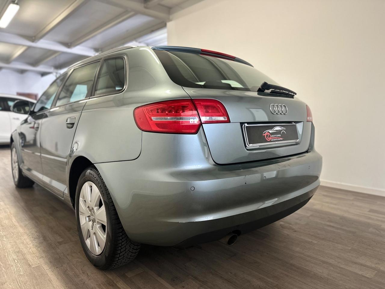 Audi A3 SPB 1.6 S tronic Attraction AUTOMATICA