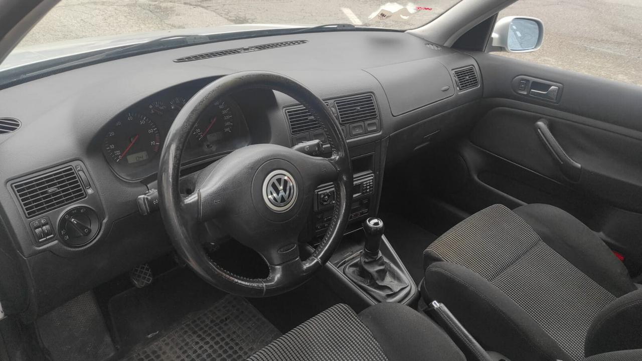 VOLKSWAGEN GOLF 4 BENZINA 1.6 100CV