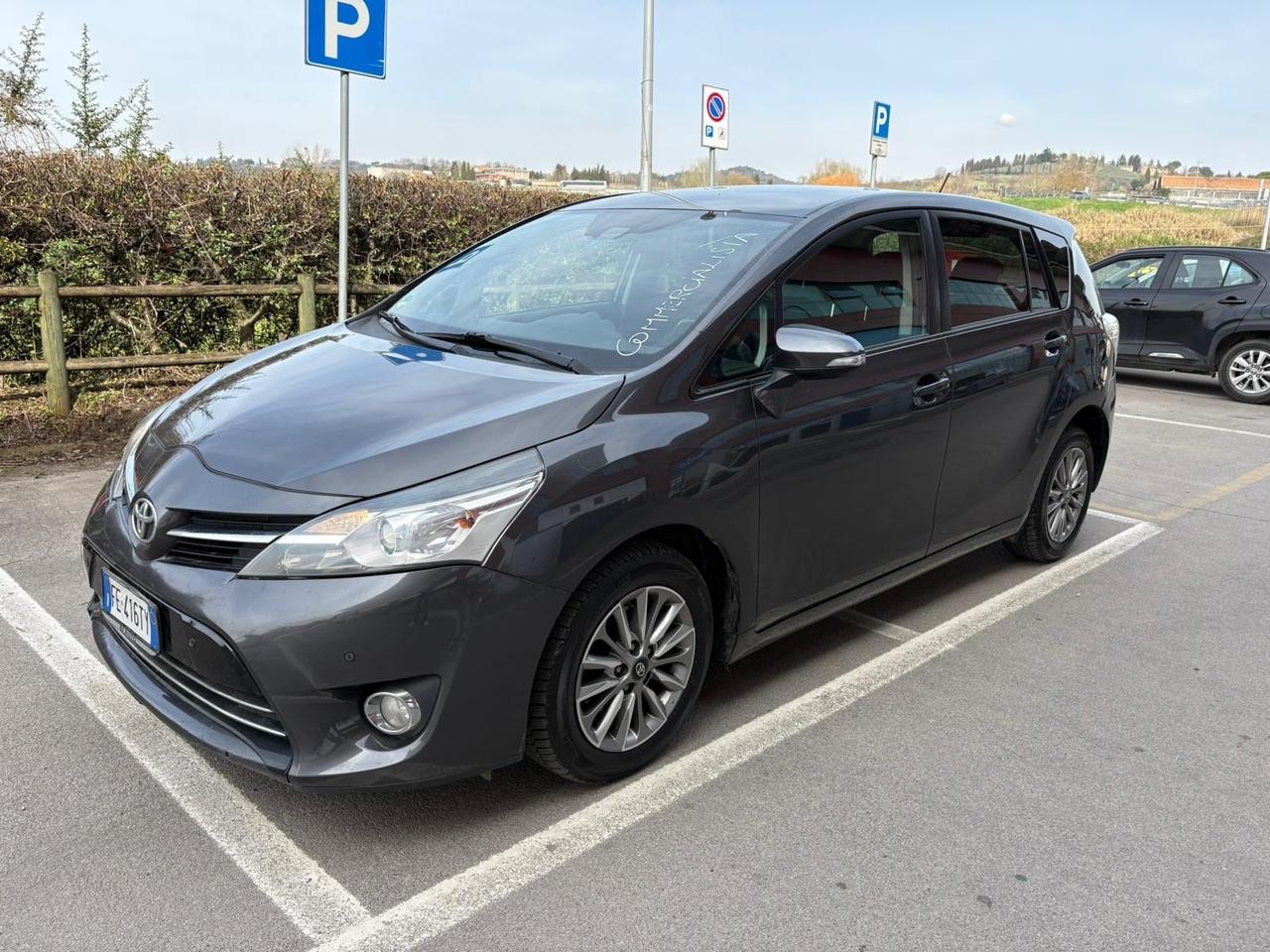 Toyota Verso 1.6 D-4D Style 2016 1.6 Diesel 286.000 KM