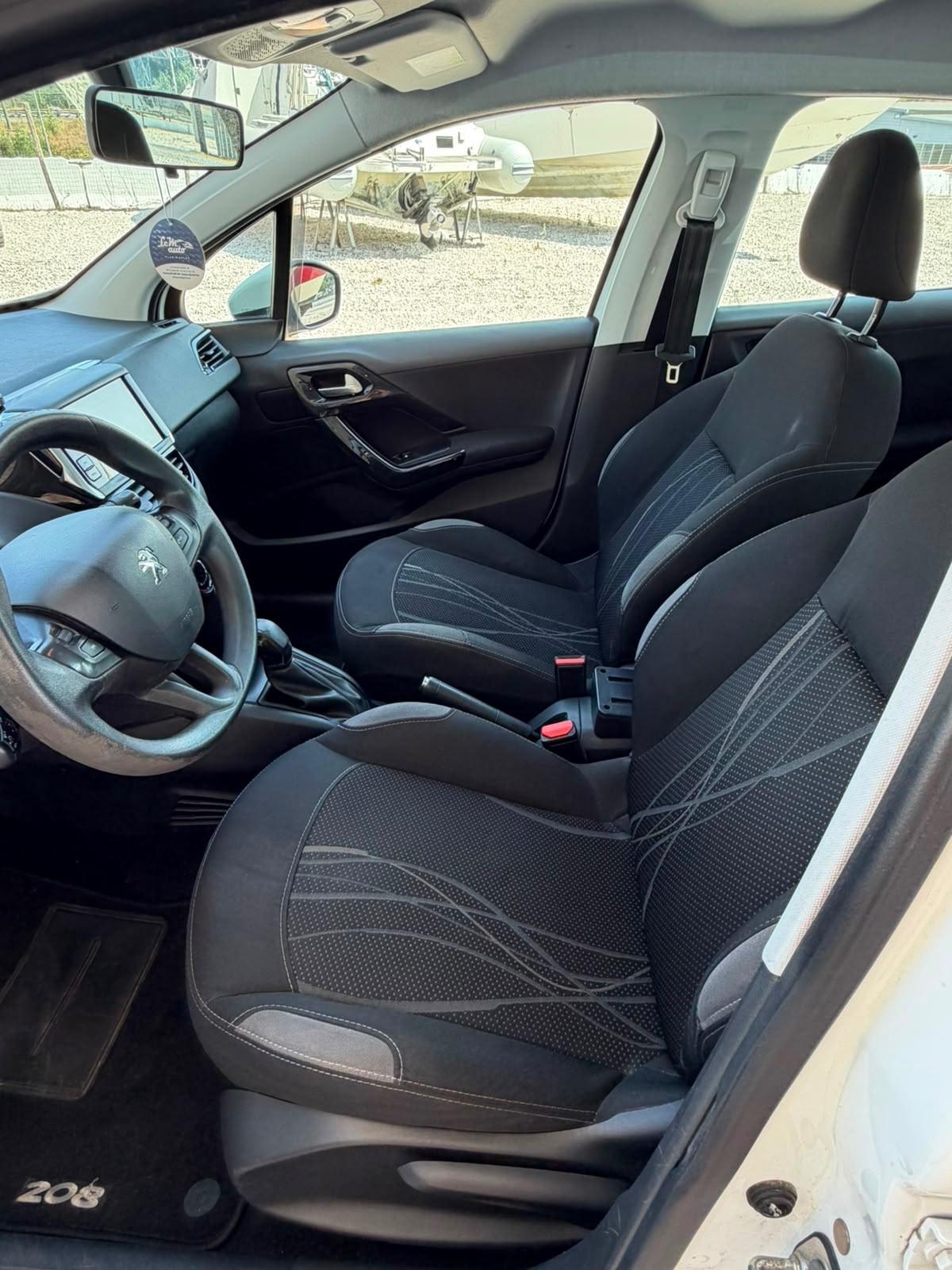 Peugeot 208 PureTech 5 porte Active