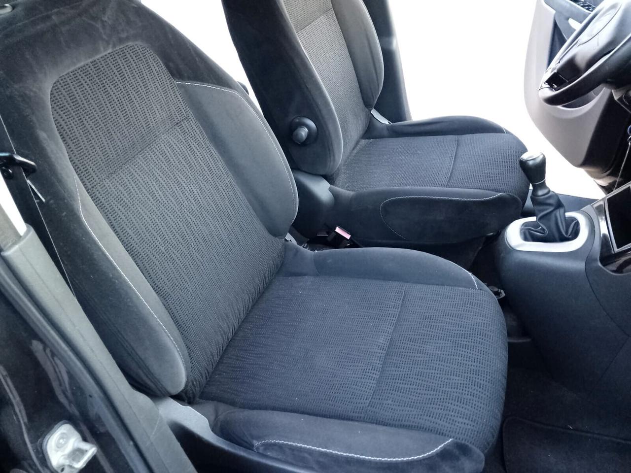 Citroen C3 Picasso 1.4 VTi 95 Exclusive GPL