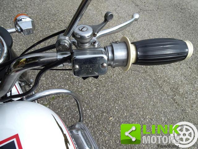 MOTO GUZZI V7 ANNO1983
