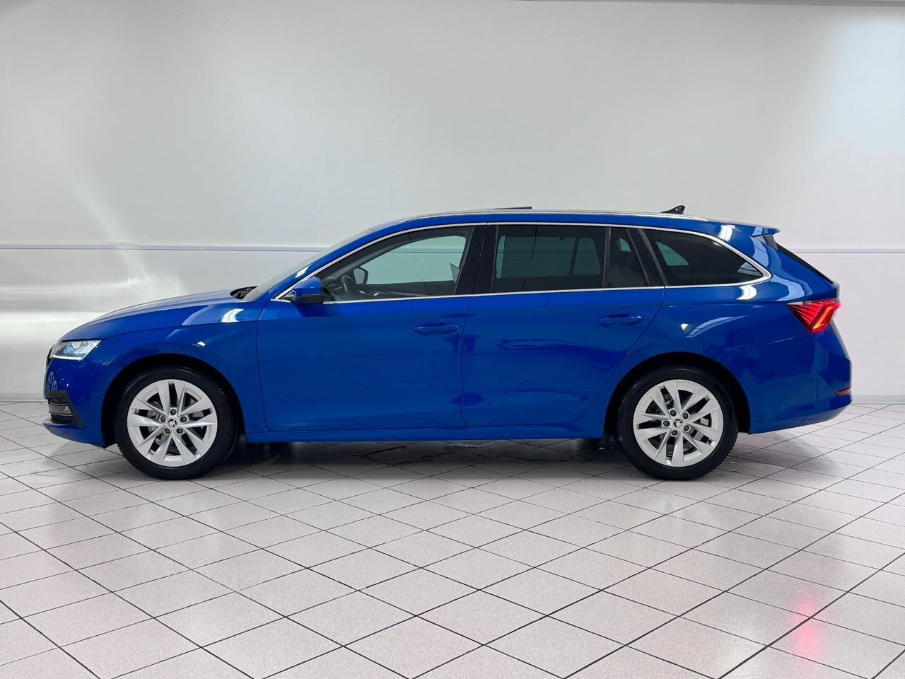 Skoda Octavia 1.5 G-TEC DSG SW Style TETTO APRIBILE