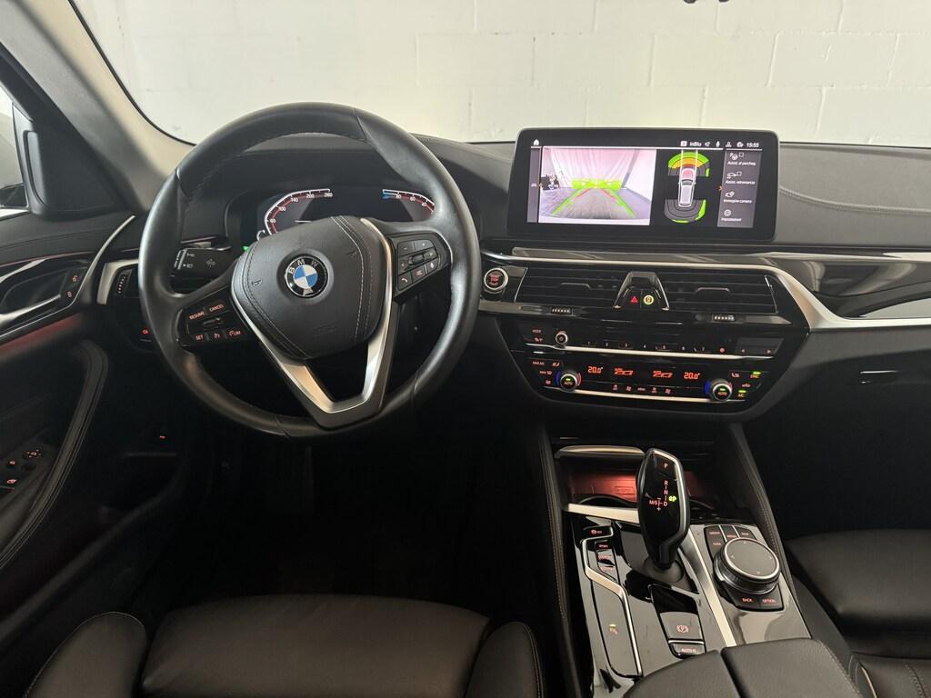 BMW Serie 5 Touring 520 d Mild Hybrid 48V Luxury xDrive Steptronic