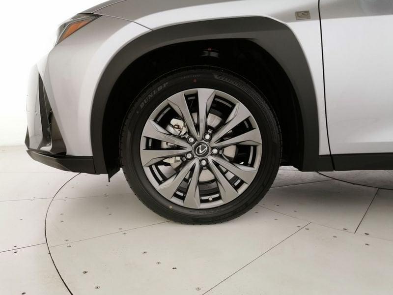 Lexus UX UX250H 2.0H ECVT 2WD DES MY23