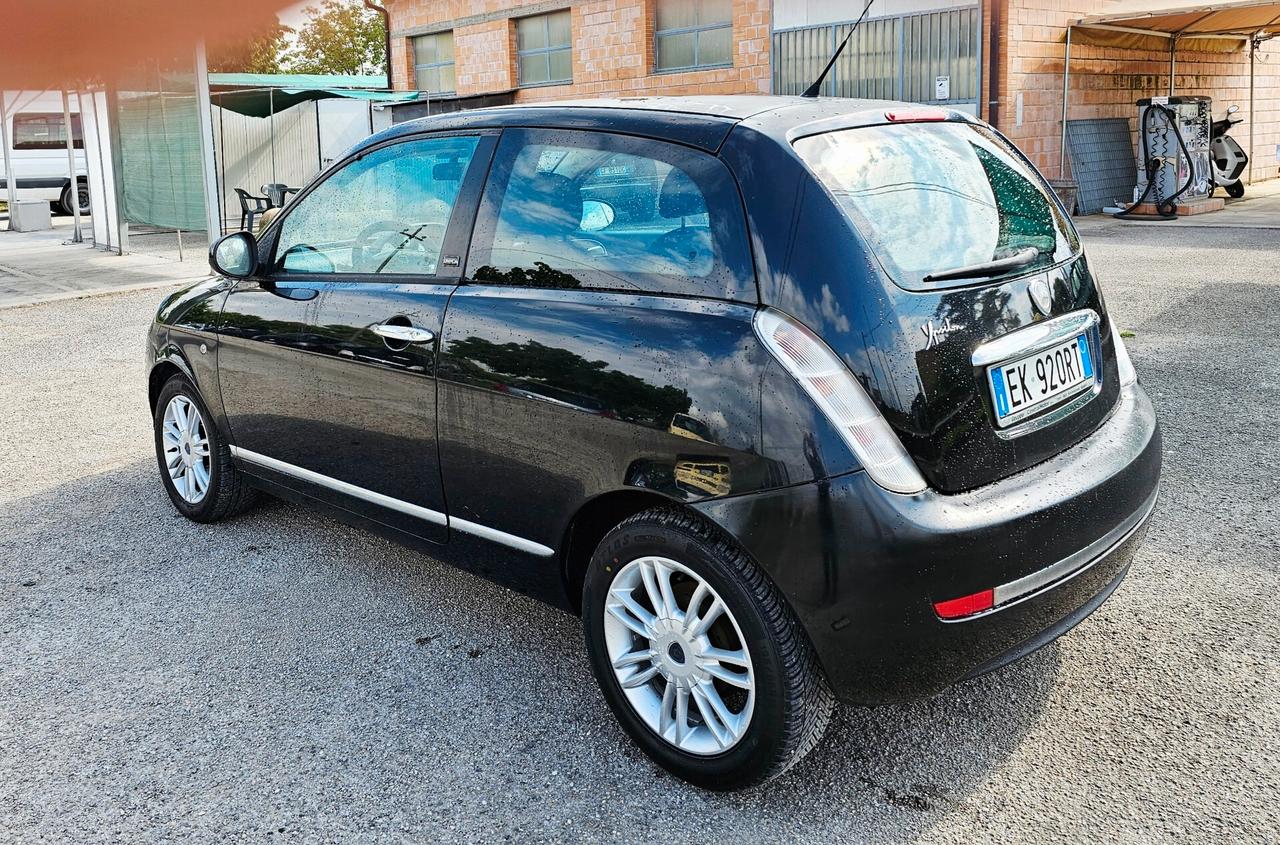 Lancia Ypsilon 1.4 Unyca Ecochic GPL