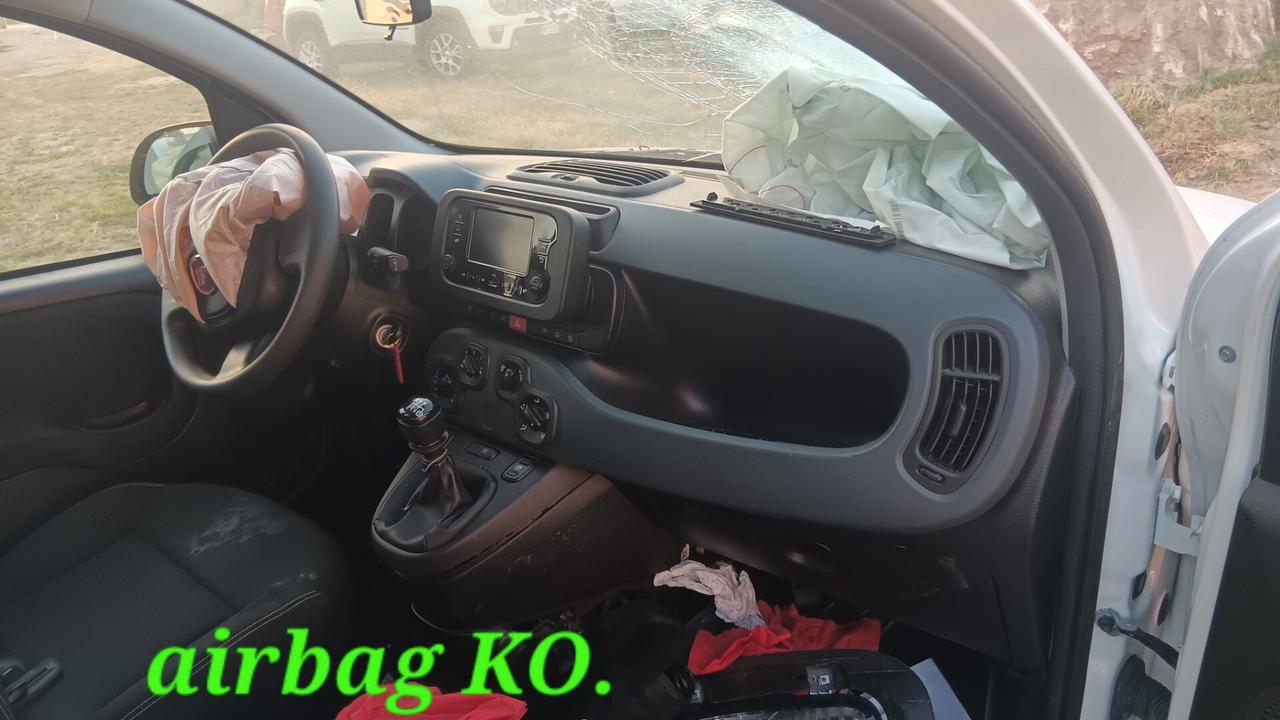 Fiat Panda incidentata sinistrata mondialcars 11.023