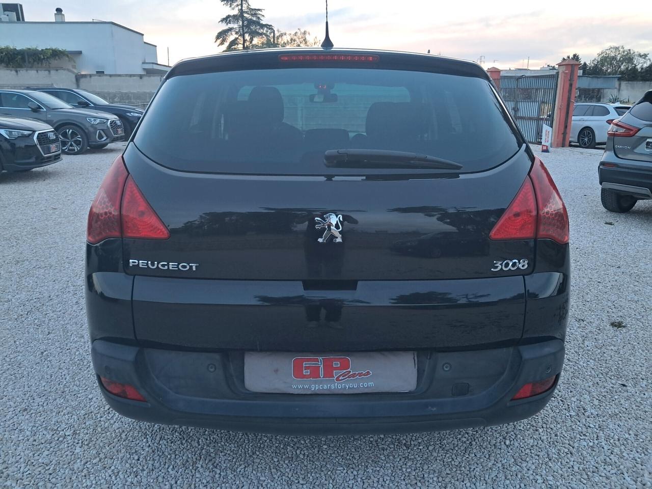 Peugeot 3008 -1.6HDI--110CV* Allure *CLIMA-PARK*