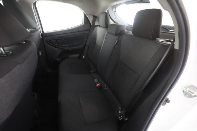 TOYOTA Yaris Yaris 1.0 5 porte Active