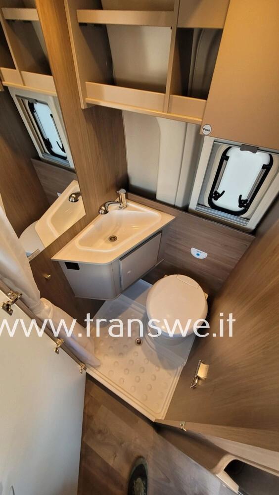 Carado CV 540 PRO con tetto POP UP