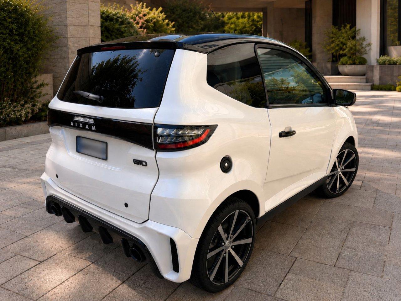 Aixam GTO FARI FULL-LED, SENSORI PARCHEGGIO, APPLE CARPLAY, ANTIFURTO , BLUETOOTH