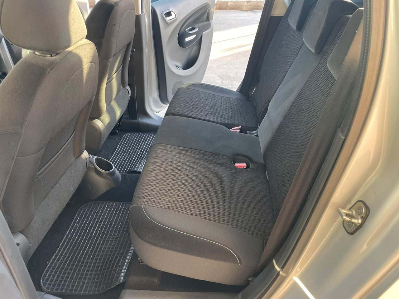 Citroen C3 Picasso 1.6 e-HDi 90 CMP6 Exclusive