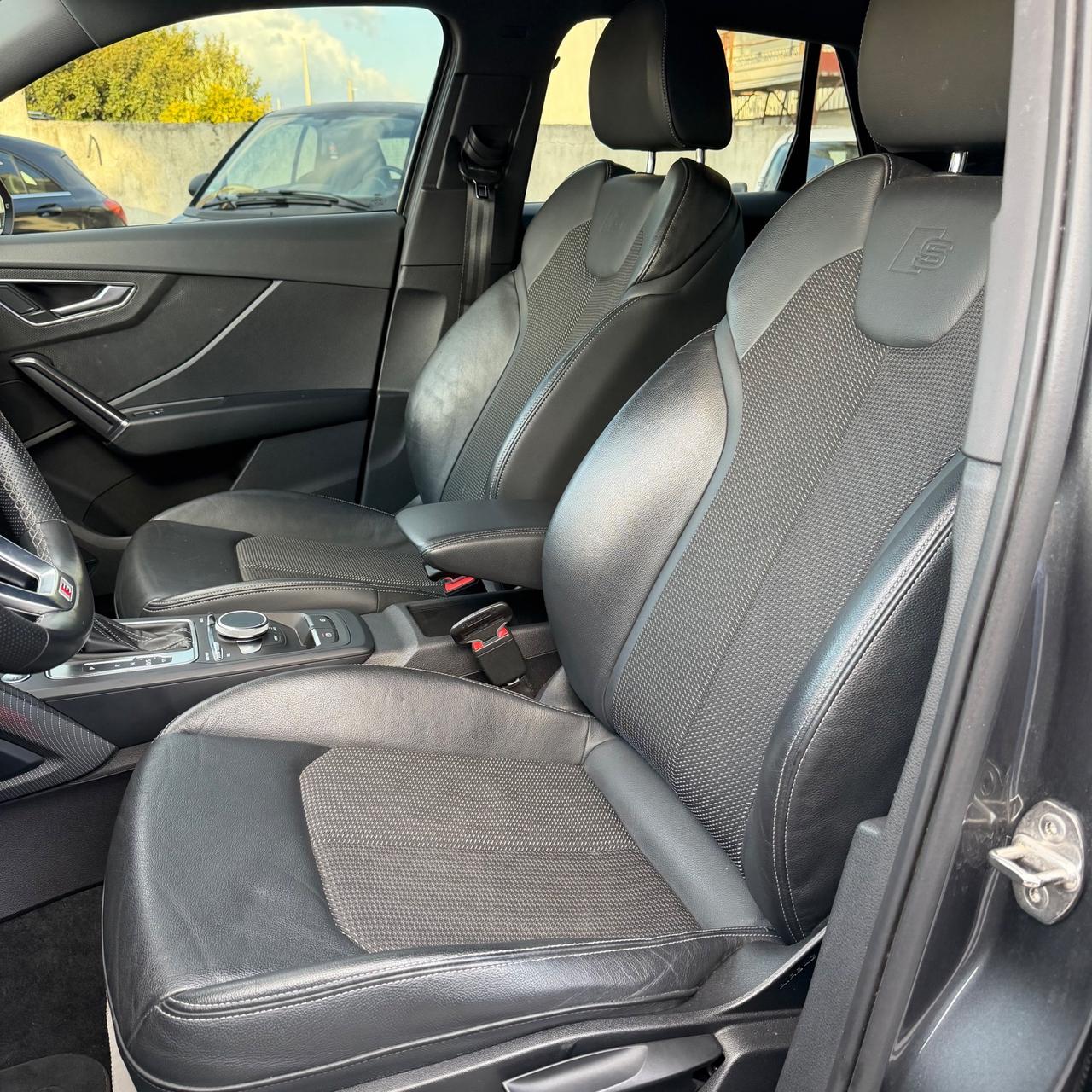 Audi Q2 35 TDI quattro S tronic line Edition