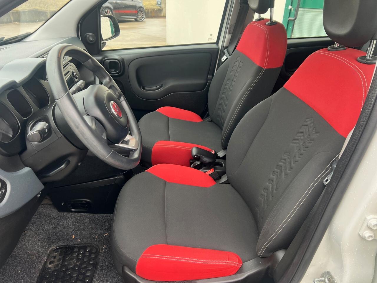 Fiat Panda LOUNGE NEOPATENTATI