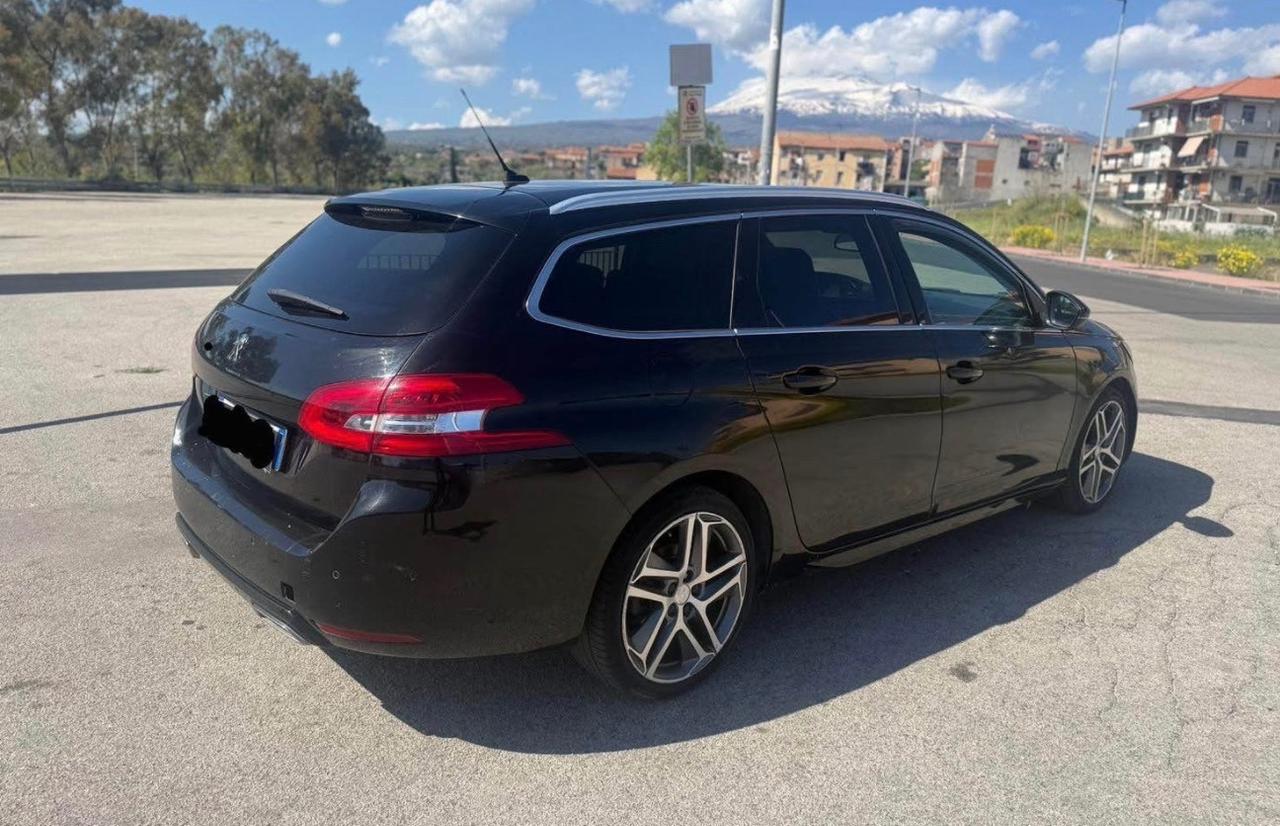 Peugeot 308 BlueHDi 120 S&S SW Allure
