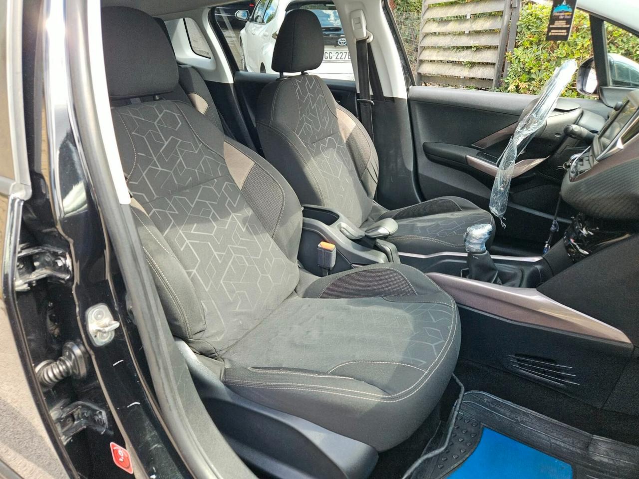 Peugeot 2008 PureTech 82 Active PER COMMERCIANTI