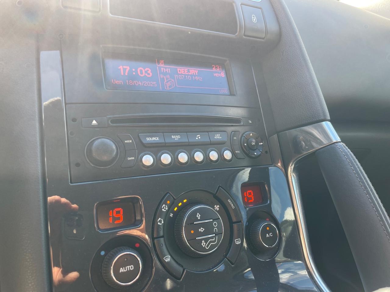 Peugeot 3008 1.6 HDi 112CV Active Mix