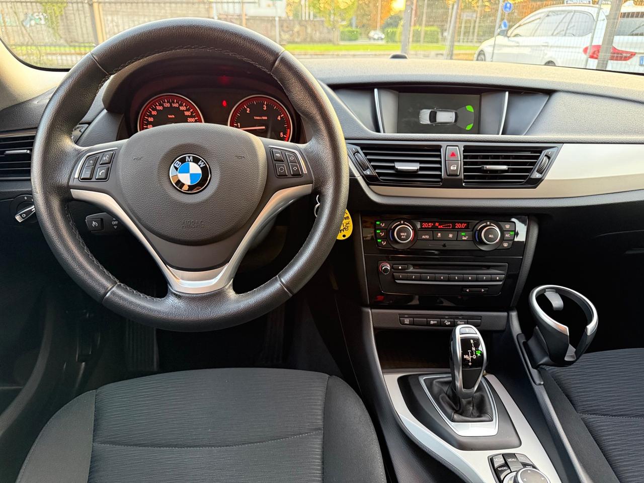 Bmw X1 xDrive18d X Line Navi+bixenon+Top