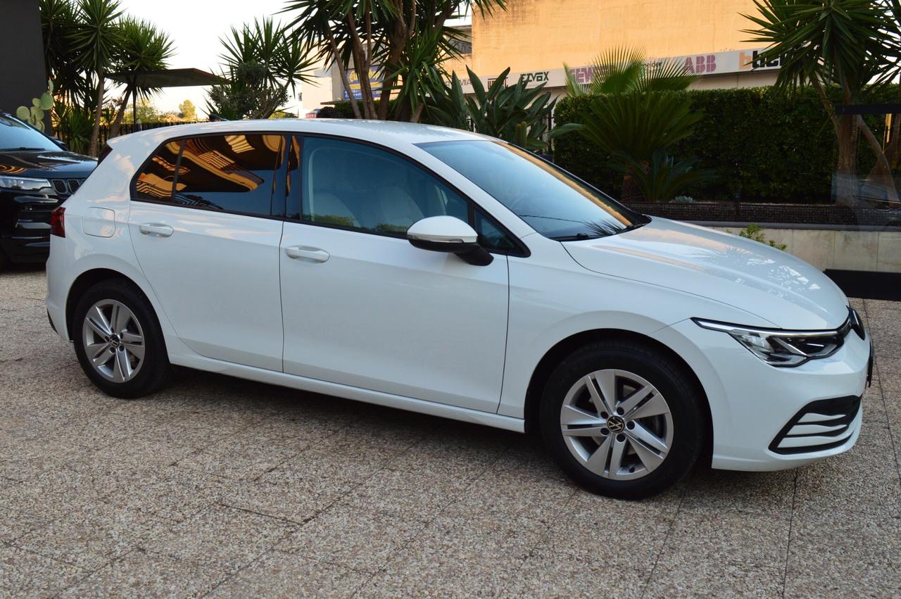 Volkswagen Golf 8 2.0 TDI 116 CV SCR Life
