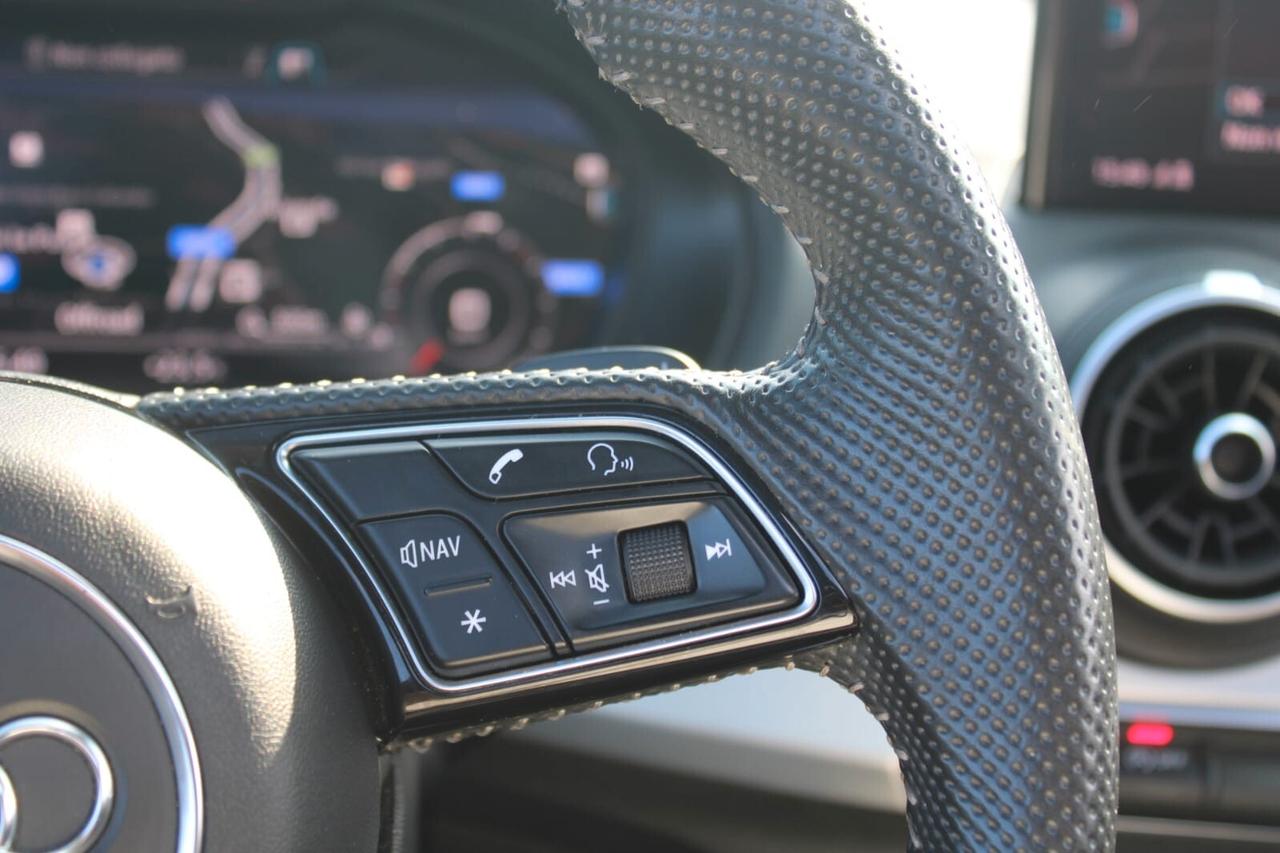 Audi Q2 35 TDI Tua A SOLI 267€