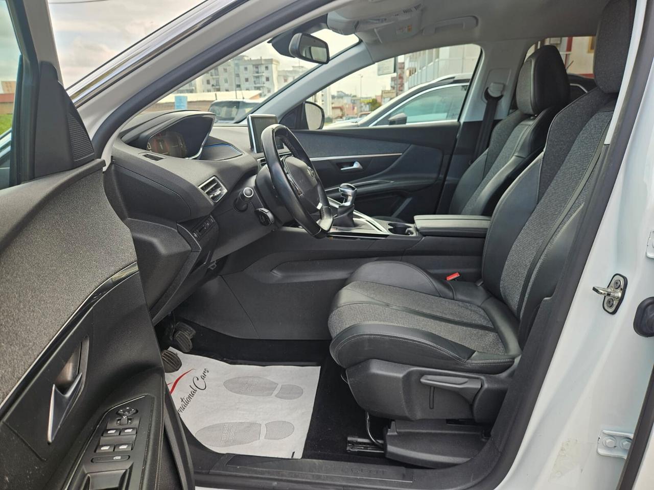 Peugeot 3008 1.5 BlueHDi 130cv S&S Allure Pack