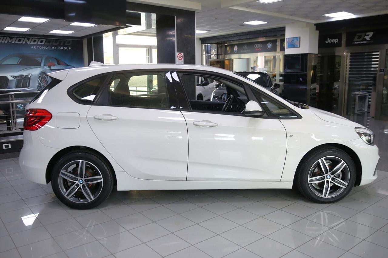 BMW 218d Active Tourer Sport