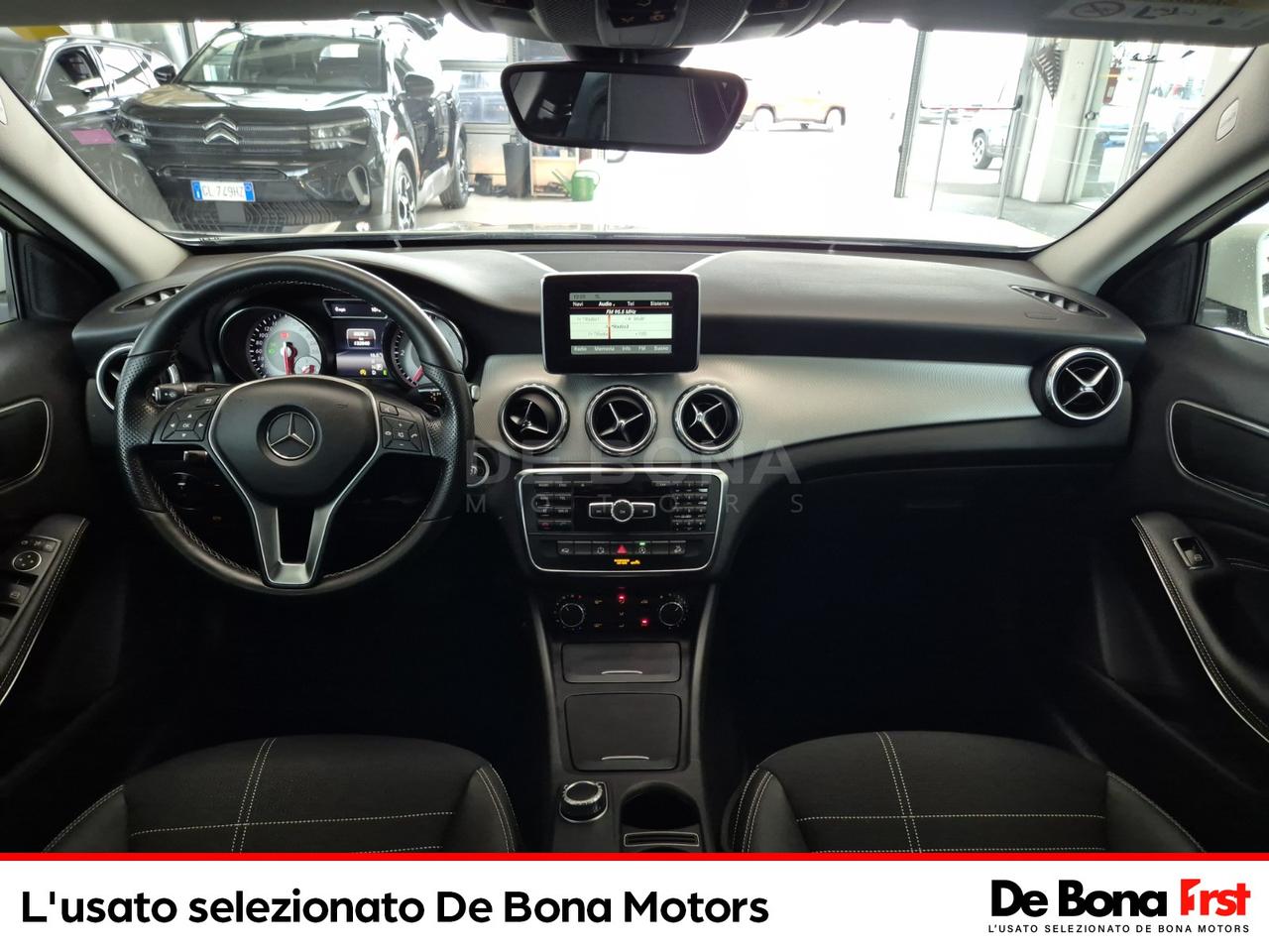 Mercedes GLA 200 d (cdi) executive 4matic auto