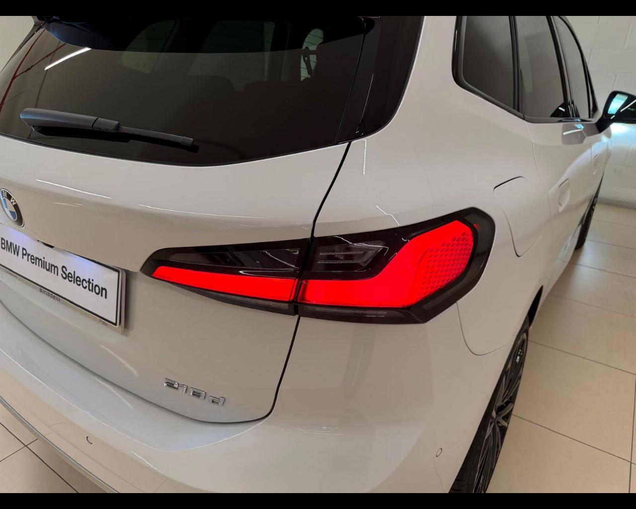 BMW Serie 2 A.T. (U06) - 218d Active Tourer Luxury